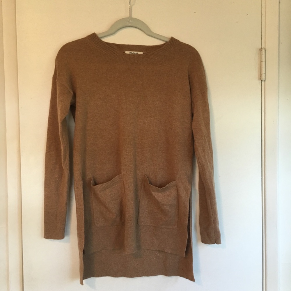 Madewell cashmere blend front pocket top